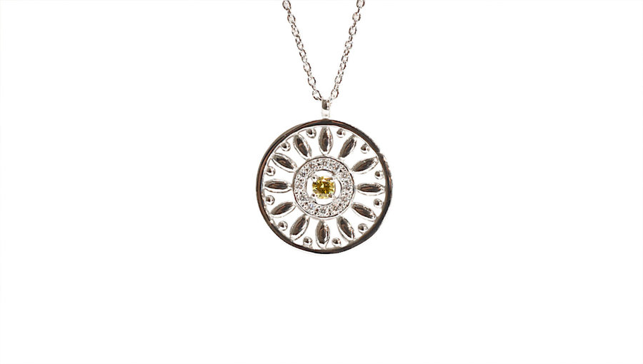 LA SOMA Marguerite PT950ダイヤネックレス QDDPC2014